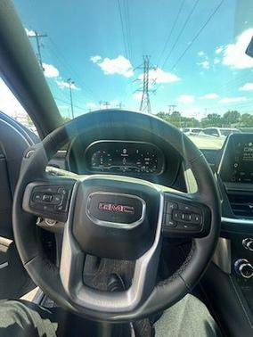 Onyx Black 2023 GMC Yukon XL SLT