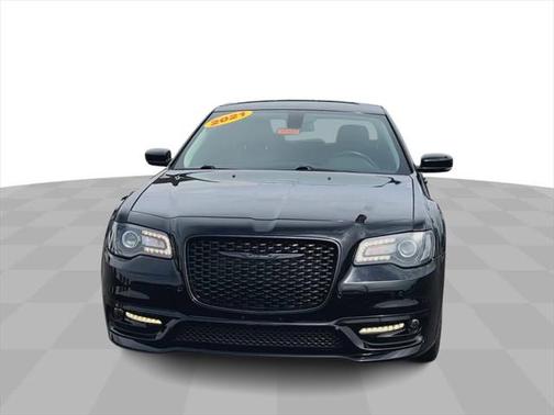 2021 Chrysler 300 Touring