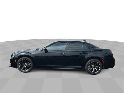 2021 Chrysler 300 Touring