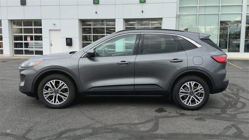 2021 Ford Escape SEL