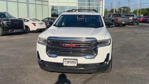 2022 GMC Acadia AWD AT4