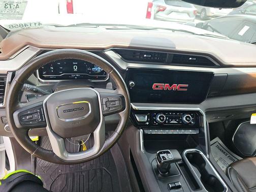 White 2023 GMC Sierra 1500 Denali