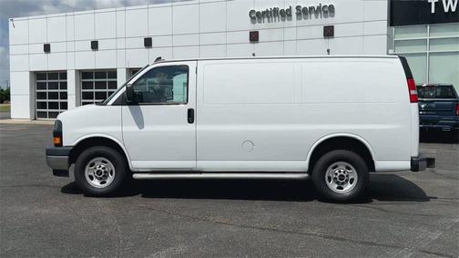2023 GMC Savana 2500 Work Van