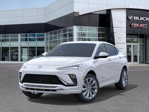 White Frost Tricoat 2026 Buick Envista Avenir FWD