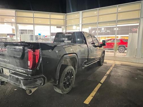 2023 GMC Sierra 3500 Denali