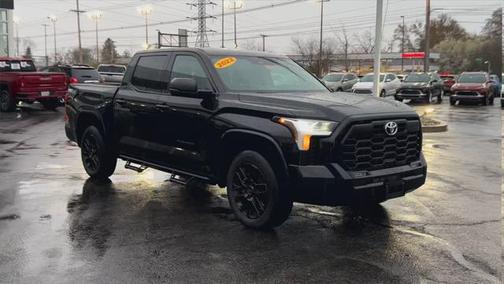 2022 Toyota Tundra SR5