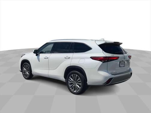 2020 Toyota Highlander Platinum