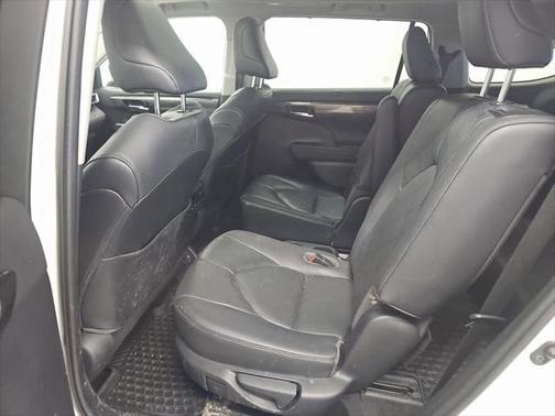 2020 Toyota Highlander Platinum