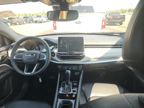 White 2025 Jeep Compass Limited