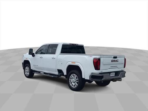 2022 GMC Sierra 2500 SLT