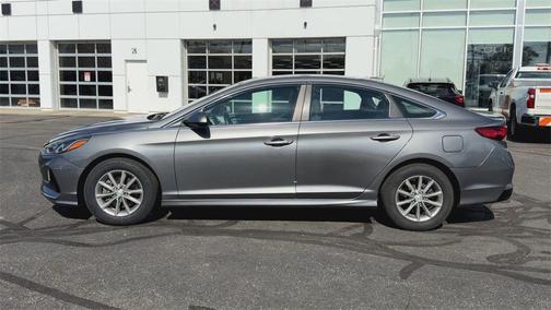 2019 Hyundai SONATA SE