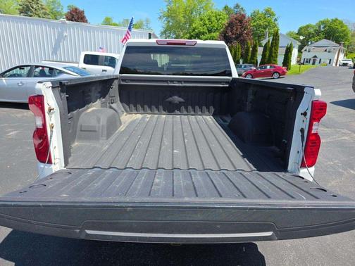 White 2023 Chevrolet Silverado 1500 LT