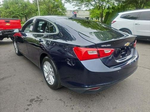2017 Chevrolet Malibu 1LT