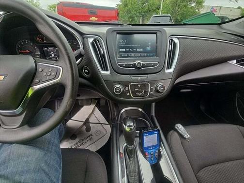 2017 Chevrolet Malibu 1LT