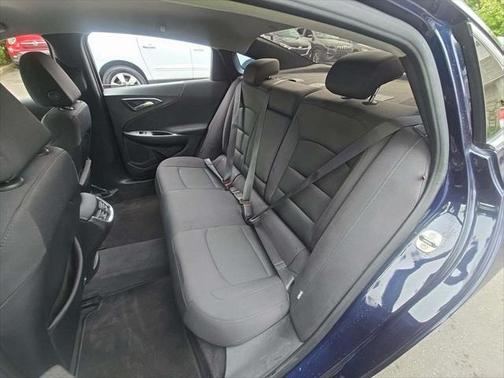 2017 Chevrolet Malibu 1LT