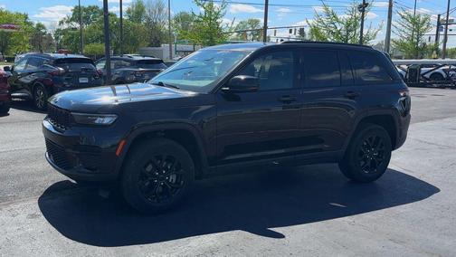 Black 2024 Jeep Grand Cherokee Altitude