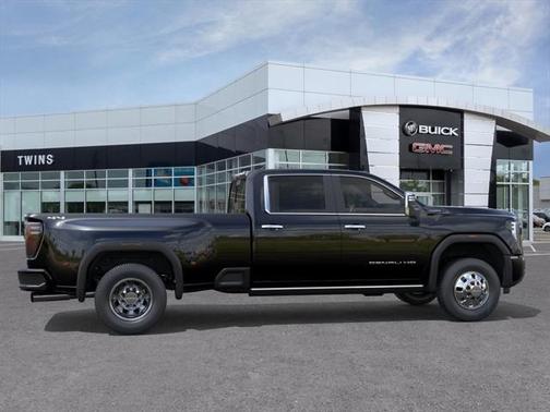 2025 GMC Sierra 3500 Denali