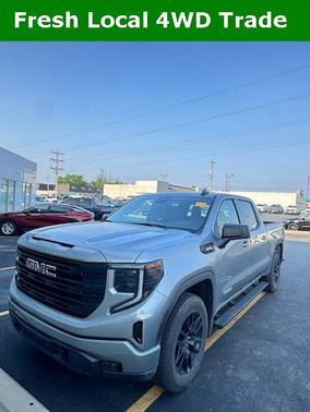 2025 GMC Sierra 1500 Elevation