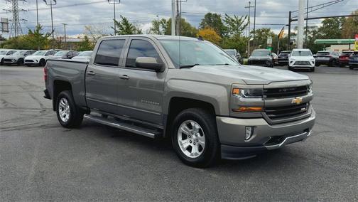 2017 Chevrolet Silverado 1500 2LT