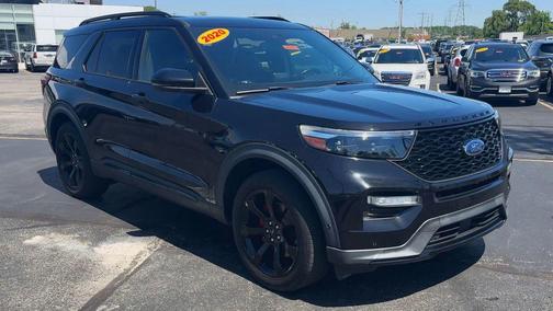 Black 2020 Ford Explorer ST