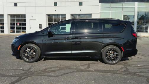 2020 Chrysler Pacifica Touring-L Plus