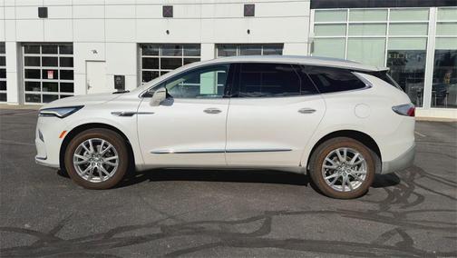 2023 Buick Enclave Premium AWD