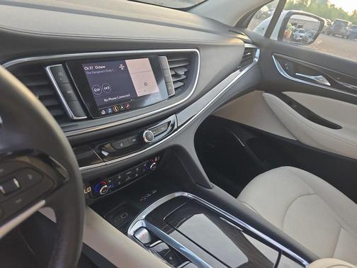 2023 Buick Enclave Premium AWD