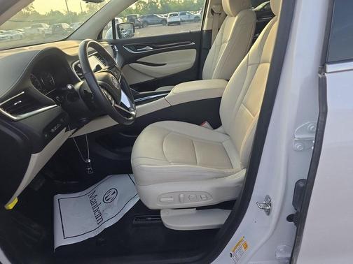 2023 Buick Enclave Premium AWD
