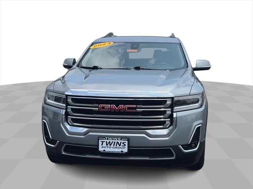 2023 GMC Acadia AWD SLT