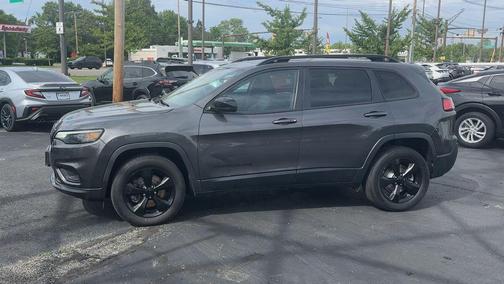 Gray 2022 Jeep Cherokee Latitude Lux