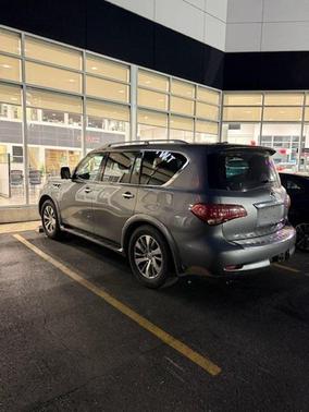 2017 INFINITI QX80 Base