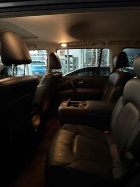 2017 INFINITI QX80 Base