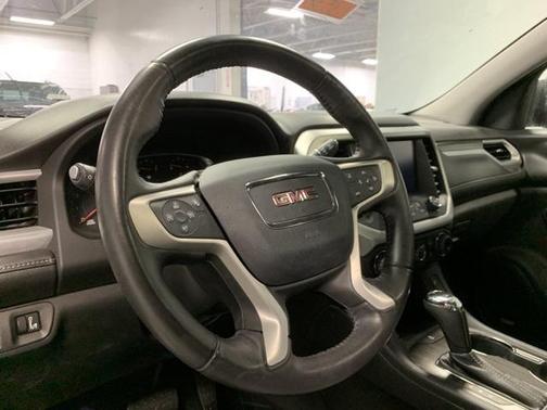 2017 GMC Acadia SLT-2