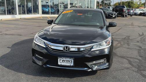 2017 Honda Accord EX-L w/Navigation & Honda Sensing