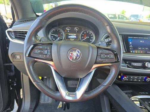 2023 Buick Enclave Essence AWD