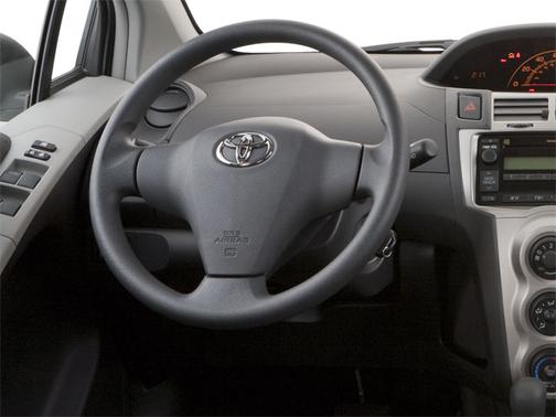 2010 Toyota Yaris Base