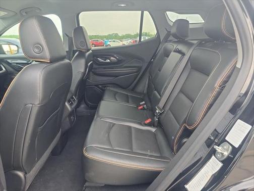 2023 GMC Terrain AWD AT4