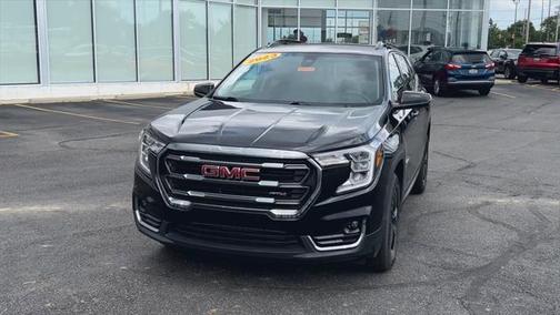 2023 GMC Terrain AWD AT4