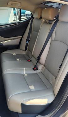 2019 Lexus ES 350 Ultra Luxury