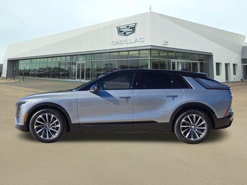 Argent Silver Metallic 2026 Cadillac LYRIQ Premium Sport
