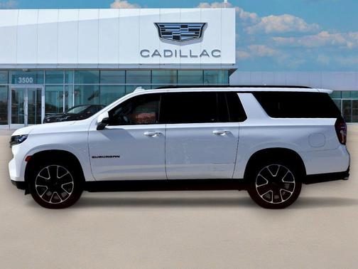 2022 Chevrolet Suburban RST