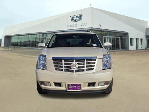 2014 Cadillac Escalade Luxury