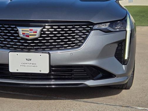 2023 Cadillac CT4 Premium Luxury