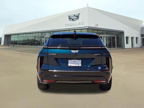 Emerald Lake Metallic 2026 Cadillac LYRIQ Luxury