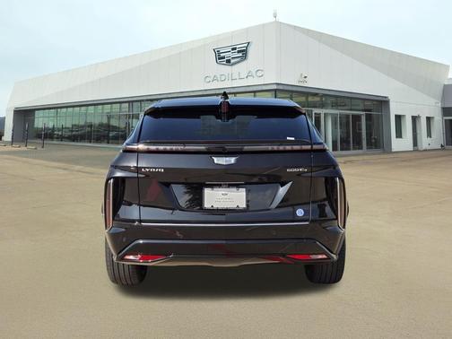 Stellar Black Metallic 2025 Cadillac LYRIQ Luxury