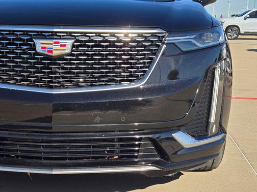 2025 Cadillac XT6 Premium Luxury FWD