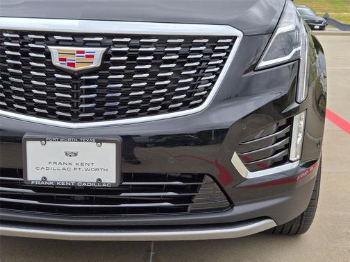 Stellar Black Metallic 2026 Cadillac XT5 Premium Luxury