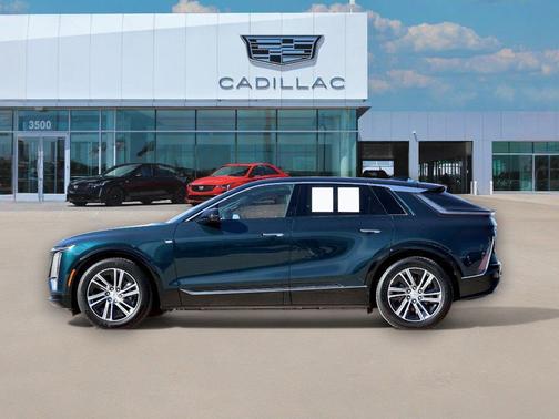 2024 Cadillac LYRIQ Luxury