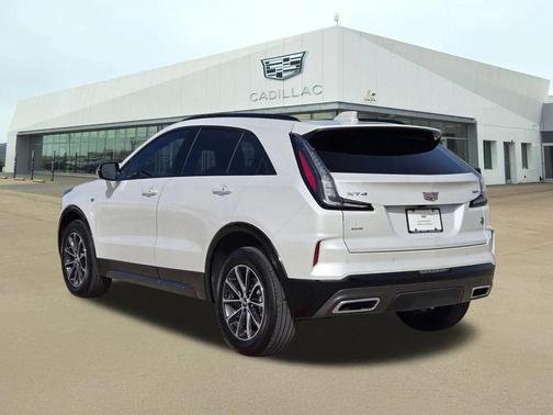 2025 Cadillac XT4 Sport