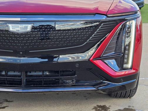 2026 Cadillac LYRIQ Sport